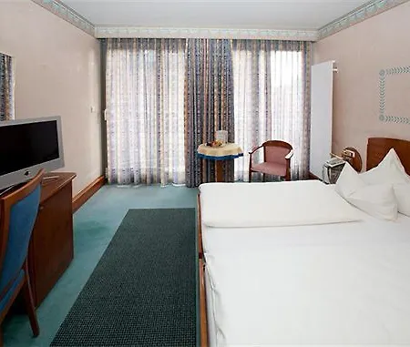 Hotell Am Blauen Wunder