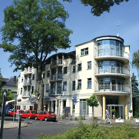 Am Blauen Wunder ドレスデン