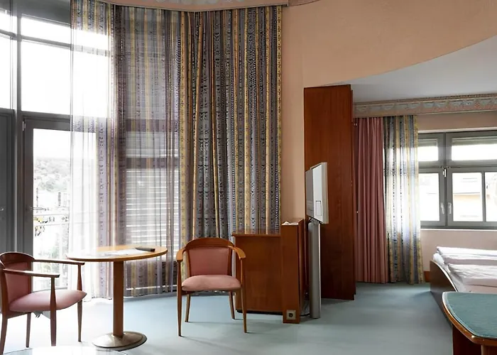 Am Blauen Wunder Hotel 3*