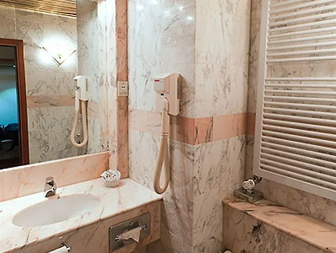 Am Blauen Wunder Hotel 3*